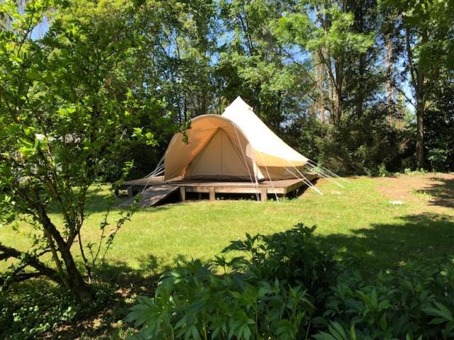 Hotel Camping Le Canoë à Chaussin Extérieur photo